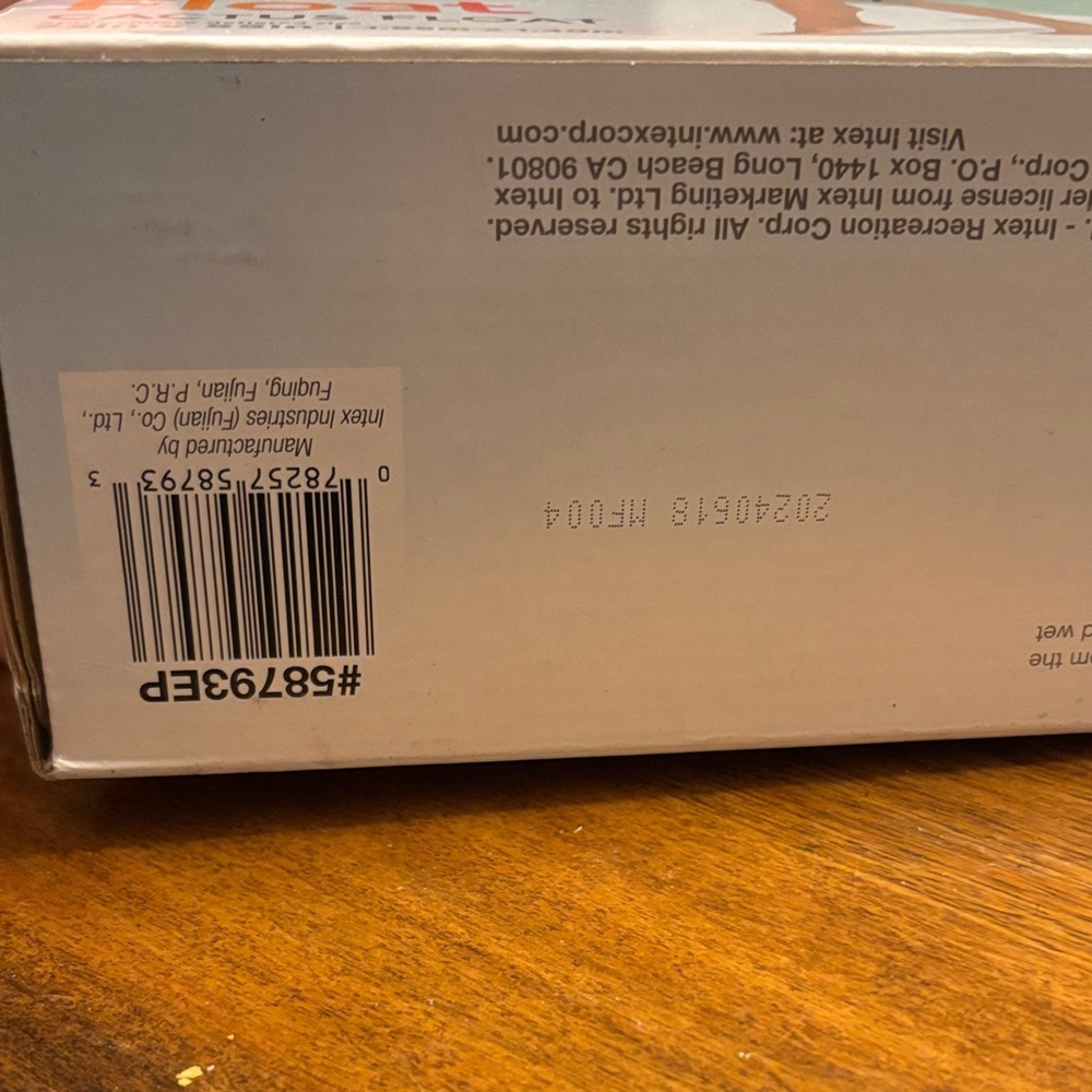 Intex Green Cactus Pool Float new sealed - Picture 2 of 3